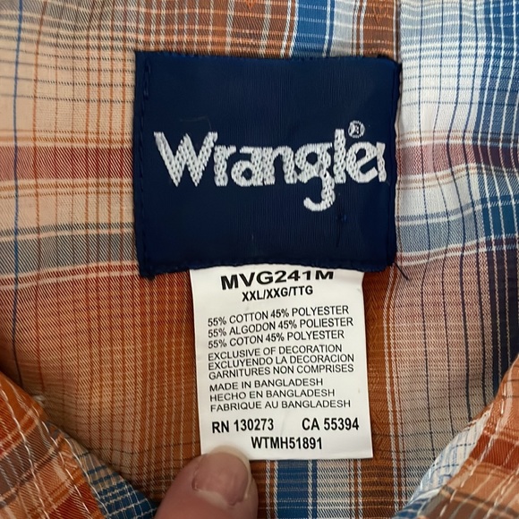 Wrangler mens western shirt  New but washed once too small fits more like an XL - Picture 5 of 7